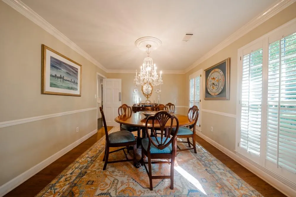 5130 Baroque Circle, Sandy Springs, Georgia 30342, 4 Bedrooms Bedrooms, ,3 BathroomsBathrooms,Residential,Sold,5130 Baroque Circle,6800875
