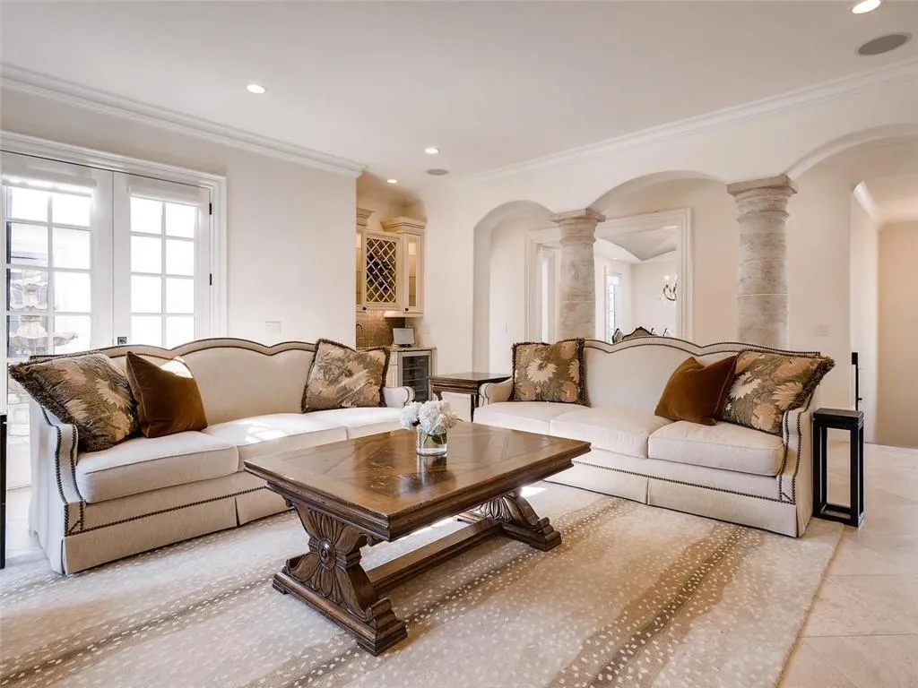 7081 Canonbury Place, Atlanta, Georgia 30328, 6 Bedrooms Bedrooms, ,7 BathroomsBathrooms,Residential,Sold,7081 Canonbury Place,6515510