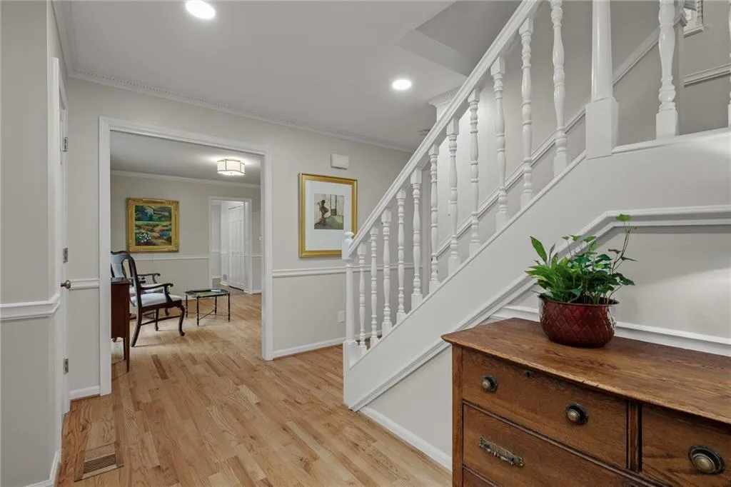 8120 Tynecastle Drive, Sandy Springs, Georgia 30350, 4 Bedrooms Bedrooms, ,3 BathroomsBathrooms,Residential,Sold,8120 Tynecastle Drive,6948274