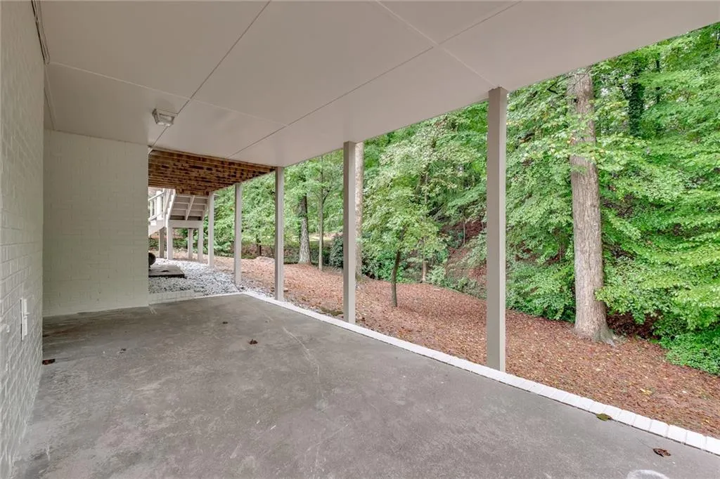 8120 Tynecastle Drive, Sandy Springs, Georgia 30350, 4 Bedrooms Bedrooms, ,3 BathroomsBathrooms,Residential,Sold,8120 Tynecastle Drive,6948274