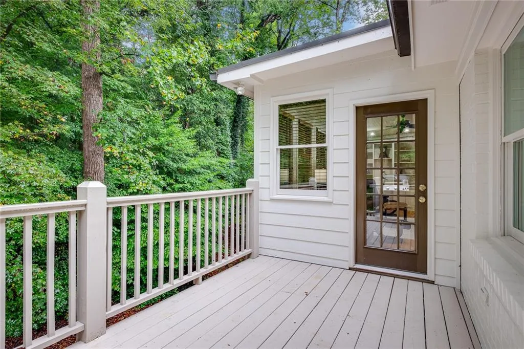 8120 Tynecastle Drive, Sandy Springs, Georgia 30350, 4 Bedrooms Bedrooms, ,3 BathroomsBathrooms,Residential,Sold,8120 Tynecastle Drive,6948274