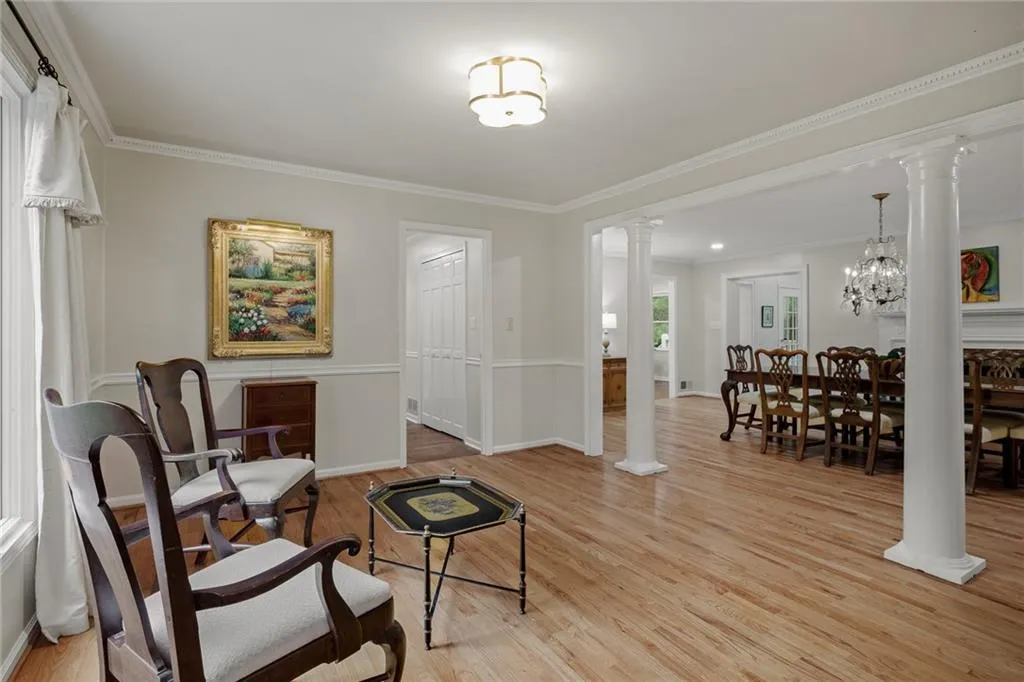 8120 Tynecastle Drive, Sandy Springs, Georgia 30350, 4 Bedrooms Bedrooms, ,3 BathroomsBathrooms,Residential,Sold,8120 Tynecastle Drive,6948274