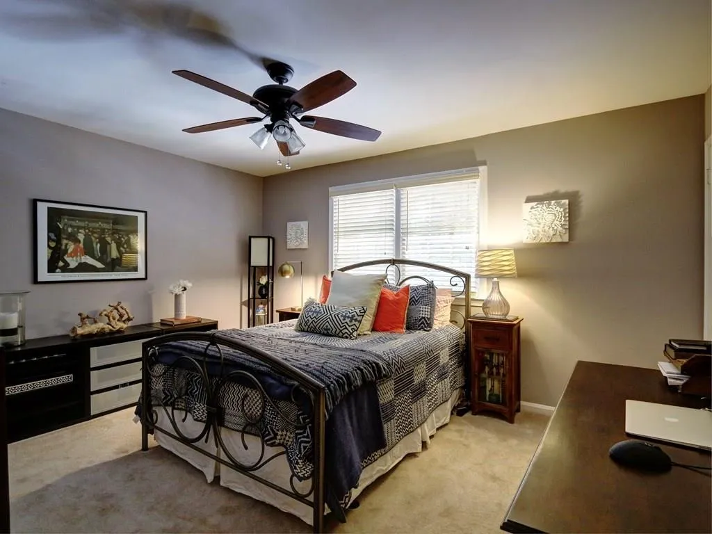 6520 Roswell Road Unit 70, Sandy Springs, Georgia 30328, 2 Bedrooms Bedrooms, ,1 BathroomBathrooms,Residential,Sold,6520 Roswell Road Unit 70,5907614