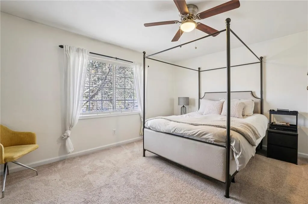 6940 Roswell Road Unit A21, Atlanta, Georgia 30328, 2 Bedrooms Bedrooms, ,1 BathroomBathrooms,Residential,For Sale,6940 Roswell Road Unit A21,7705972