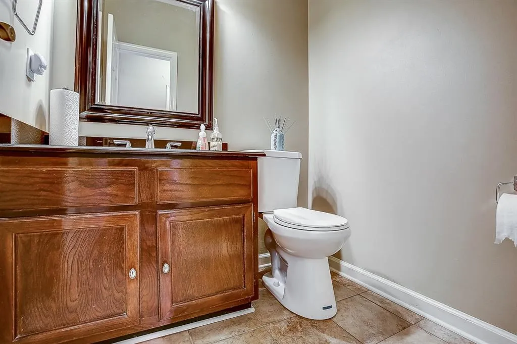 701 Brandywine Circle, Sandy Springs, Georgia 30350, 3 Bedrooms Bedrooms, ,2 BathroomsBathrooms,Residential,Sold,701 Brandywine Circle,6730186