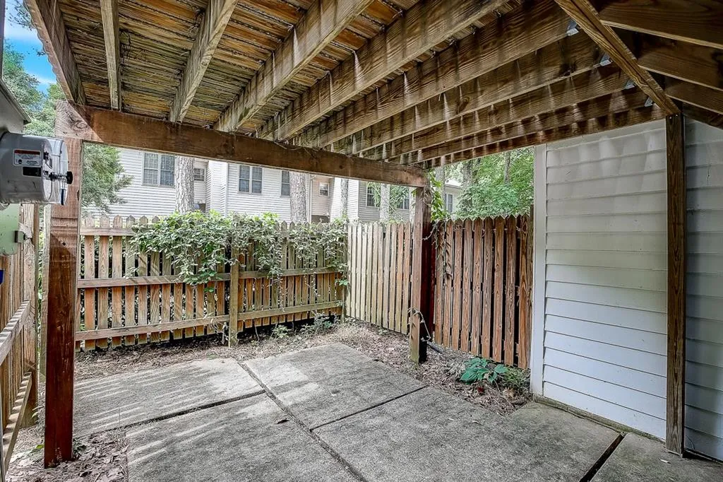 701 Brandywine Circle, Sandy Springs, Georgia 30350, 3 Bedrooms Bedrooms, ,2 BathroomsBathrooms,Residential,Sold,701 Brandywine Circle,6730186