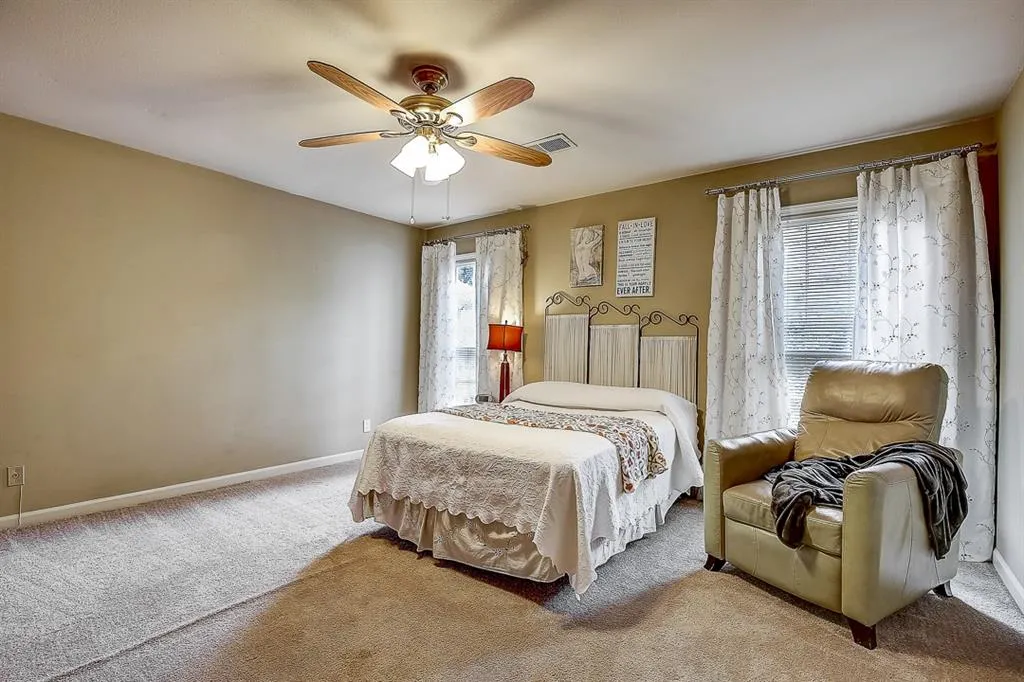 701 Brandywine Circle, Sandy Springs, Georgia 30350, 3 Bedrooms Bedrooms, ,2 BathroomsBathrooms,Residential,Sold,701 Brandywine Circle,6730186