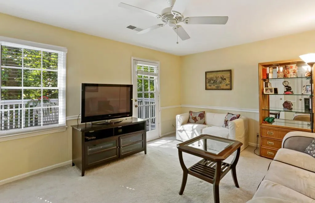330 Seamarsh Court, Sandy Springs, Georgia 30328, 4 Bedrooms Bedrooms, ,3 BathroomsBathrooms,Residential,Sold,330 Seamarsh Court,6959249