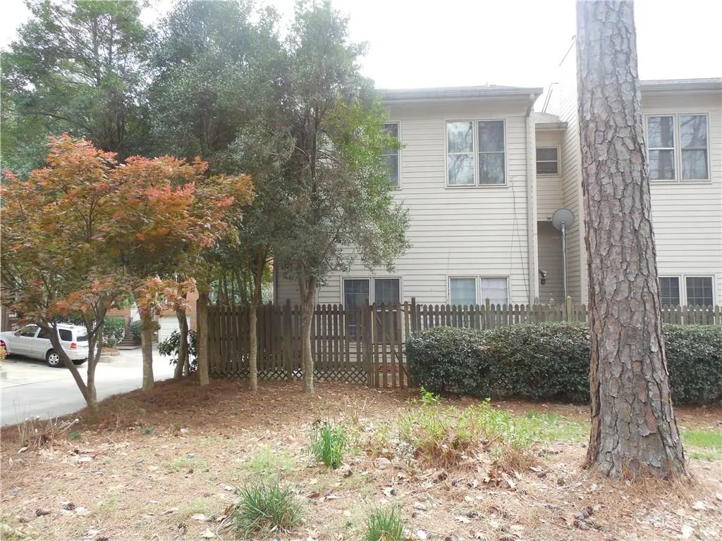 504 Brandywine Circle Unit 504, Sandy Springs, Georgia 30350, 3 Bedrooms Bedrooms, ,2 BathroomsBathrooms,Residential,Sold,504 Brandywine Circle Unit 504,5826076