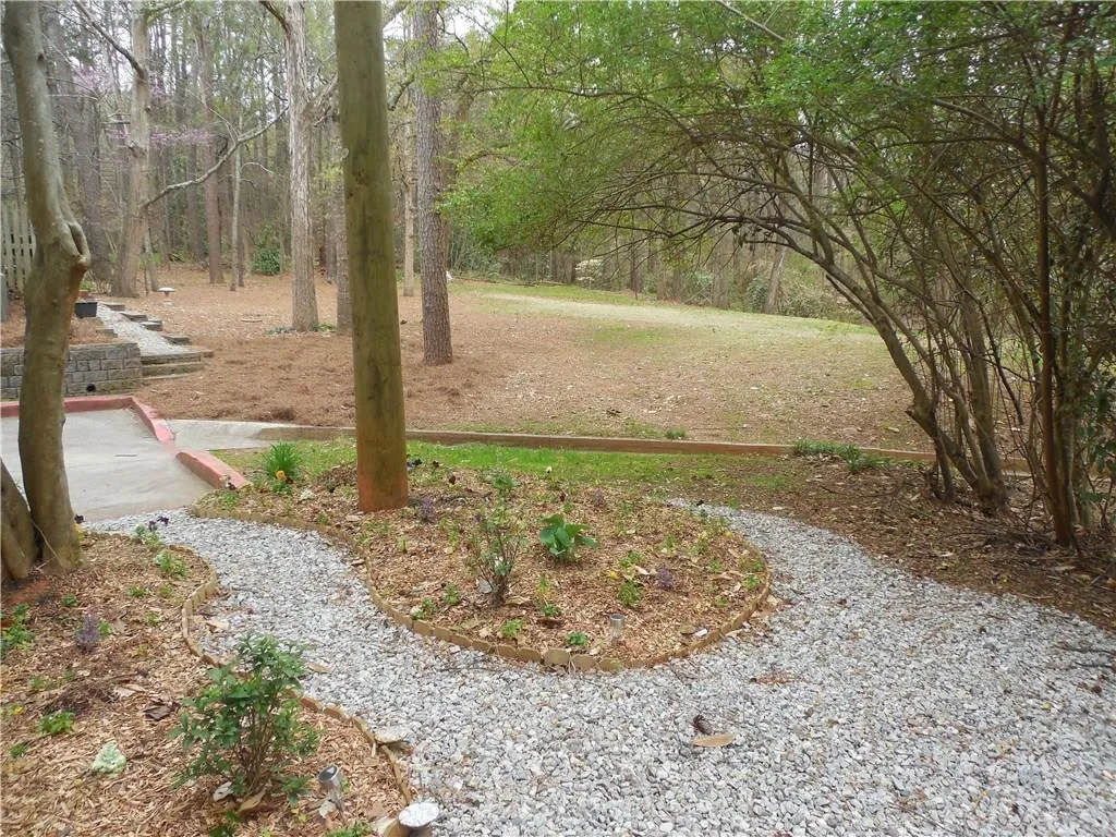 504 Brandywine Circle Unit 504, Sandy Springs, Georgia 30350, 3 Bedrooms Bedrooms, ,2 BathroomsBathrooms,Residential,Sold,504 Brandywine Circle Unit 504,5826076