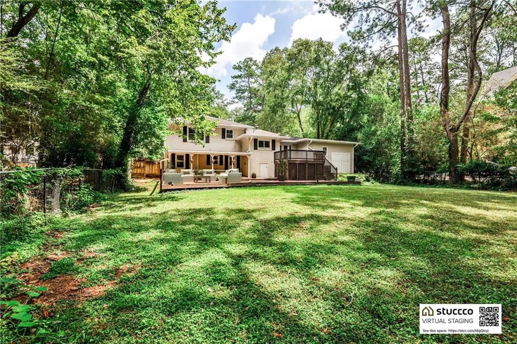 1356 Peachtree Battle Avenue Nw, Atlanta, Georgia 30327, 4 Bedrooms Bedrooms, ,3 BathroomsBathrooms,Residential,For Sale,1356 Peachtree Battle Avenue Nw,7665438