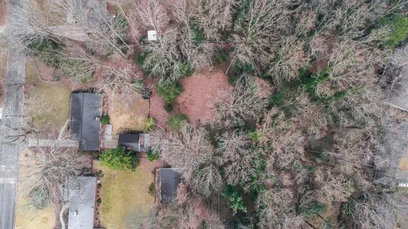 444 Hilderbrand Drive, Sandy Springs, Georgia 30328, 2 Bedrooms Bedrooms, ,1 BathroomBathrooms,Residential,Sold,444 Hilderbrand Drive,6611243
