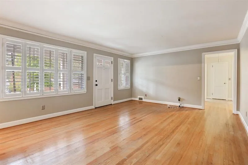 444 Hilderbrand Drive, Sandy Springs, Georgia 30328, 2 Bedrooms Bedrooms, ,1 BathroomBathrooms,Residential,Sold,444 Hilderbrand Drive,6611243