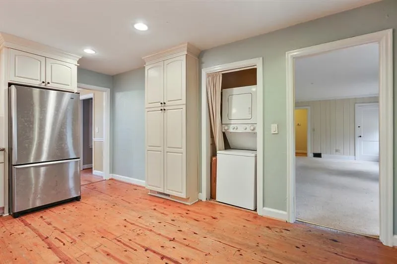 444 Hilderbrand Drive, Sandy Springs, Georgia 30328, 2 Bedrooms Bedrooms, ,1 BathroomBathrooms,Residential,Sold,444 Hilderbrand Drive,6611243