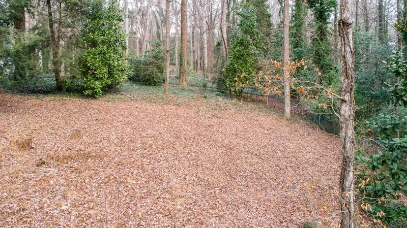 444 Hilderbrand Drive, Sandy Springs, Georgia 30328, 2 Bedrooms Bedrooms, ,1 BathroomBathrooms,Residential,Sold,444 Hilderbrand Drive,6611243