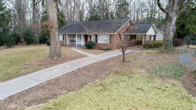 444 Hilderbrand Drive, Sandy Springs, Georgia 30328, 2 Bedrooms Bedrooms, ,1 BathroomBathrooms,Residential,Sold,444 Hilderbrand Drive,6611243
