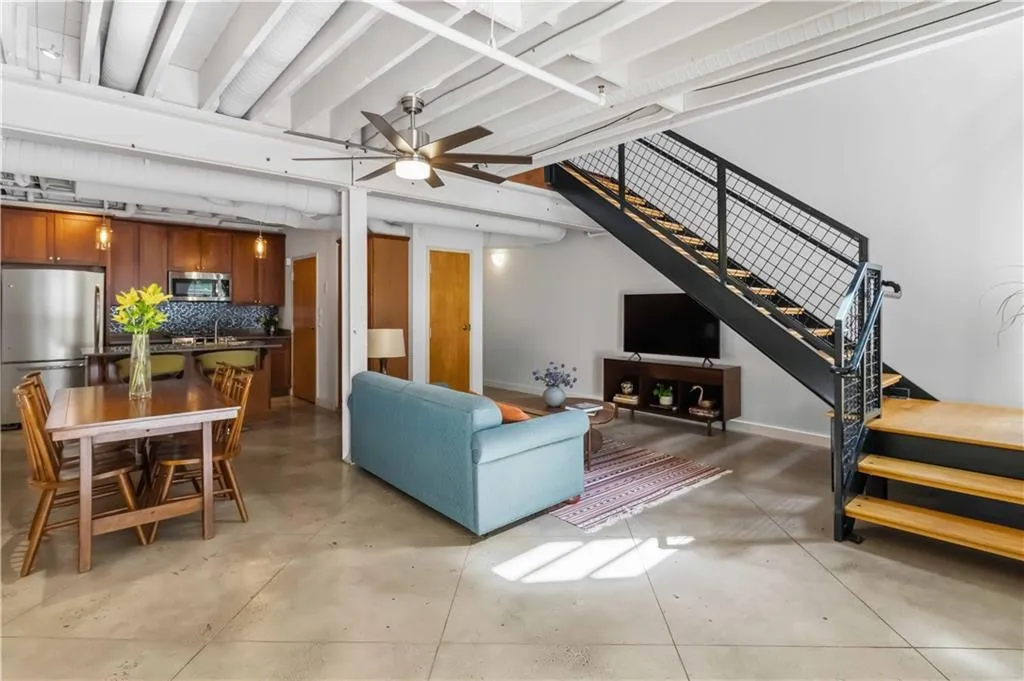 1791 Harper Street Nw Unit F, Atlanta, Georgia 30318, 2 Bedrooms Bedrooms, 0 ,2 BathroomsBathrooms,Residential,For Sale,1791 Harper Street Nw Unit F,7836368