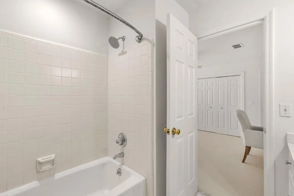 895 Waddington Court, Sandy Springs, Georgia 30350, 4 Bedrooms Bedrooms, ,4 BathroomsBathrooms,Residential,For Sale,895 Waddington Court,7765258