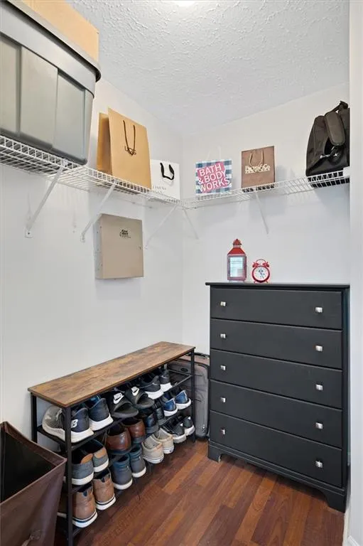 5559 Glenridge Drive Unit 1307, Atlanta, Georgia 30342, 1 Bedroom Bedrooms, ,1 BathroomBathrooms,Residential,Sold,5559 Glenridge Drive Unit 1307,7422029