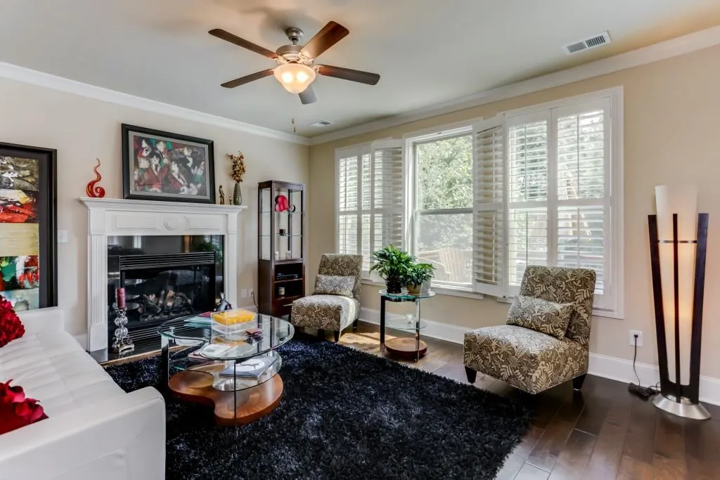 7695 Highland Bluff, Sandy Springs, Georgia 30328, 4 Bedrooms Bedrooms, ,3 BathroomsBathrooms,Residential,Sold,7695 Highland Bluff,6072272