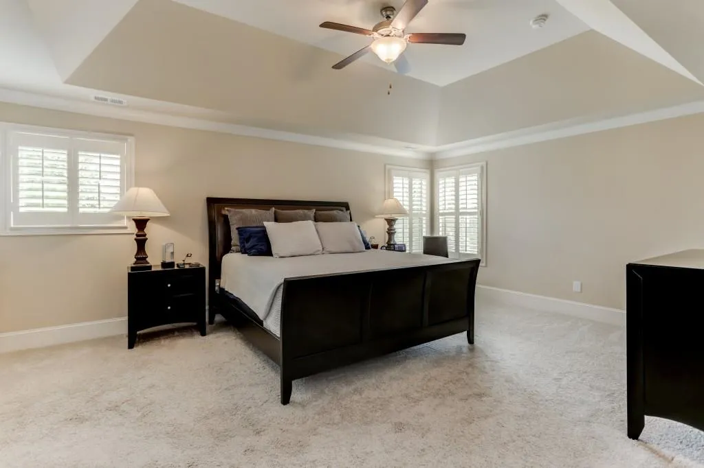 7695 Highland Bluff, Sandy Springs, Georgia 30328, 4 Bedrooms Bedrooms, ,3 BathroomsBathrooms,Residential,Sold,7695 Highland Bluff,6072272