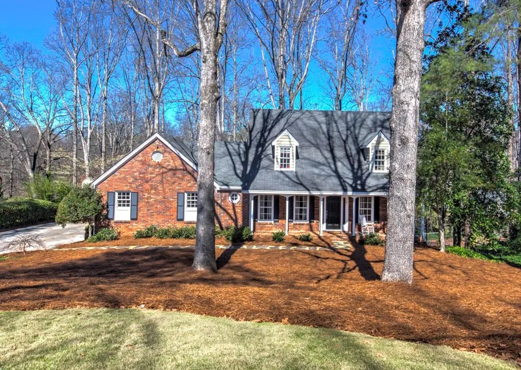 340 Thornwood Drive, Sandy Springs, Georgia 30328, 4 Bedrooms Bedrooms, ,3 BathroomsBathrooms,Residential,Sold,340 Thornwood Drive,5951735