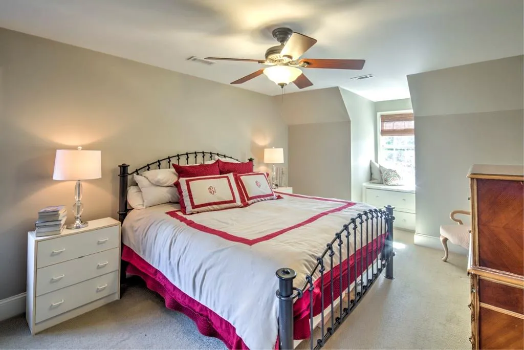 340 Thornwood Drive, Sandy Springs, Georgia 30328, 4 Bedrooms Bedrooms, ,3 BathroomsBathrooms,Residential,Sold,340 Thornwood Drive,5951735