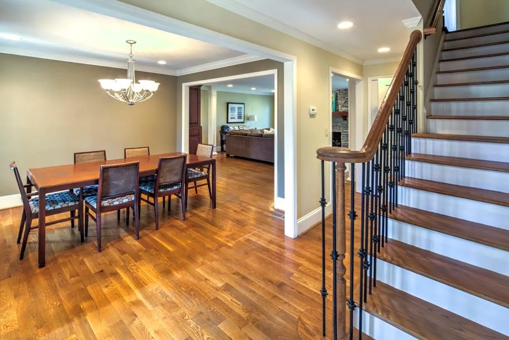 340 Thornwood Drive, Sandy Springs, Georgia 30328, 4 Bedrooms Bedrooms, ,3 BathroomsBathrooms,Residential,Sold,340 Thornwood Drive,5951735