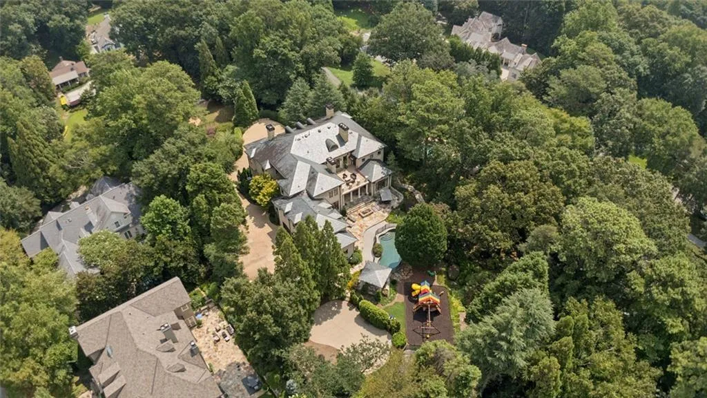 72 Blackland Road Nw, Atlanta, Georgia 30342, 6 Bedrooms Bedrooms, 0 ,8 BathroomsBathrooms,Residential,For Sale,72 Blackland Road Nw,7799662
