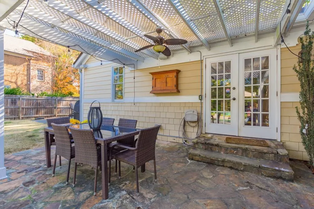 126 Hardeman Road, Sandy Springs, Georgia 30342, 3 Bedrooms Bedrooms, ,3 BathroomsBathrooms,Residential,Sold,126 Hardeman Road,6100565