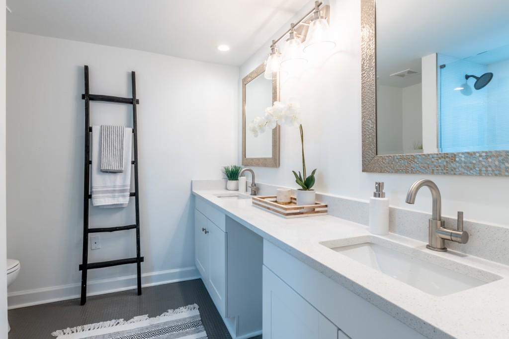 6851 Roswell Road Unit F-27, Sandy Springs, Georgia 30328, 2 Bedrooms Bedrooms, ,2 BathroomsBathrooms,Residential,Sold,6851 Roswell Road Unit F-27,7331604