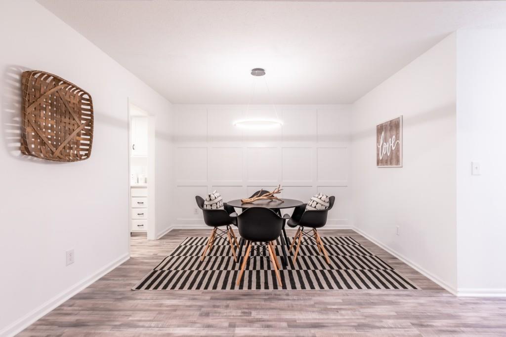 6851 Roswell Road Unit F-27, Sandy Springs, Georgia 30328, 2 Bedrooms Bedrooms, ,2 BathroomsBathrooms,Residential,Sold,6851 Roswell Road Unit F-27,7331604