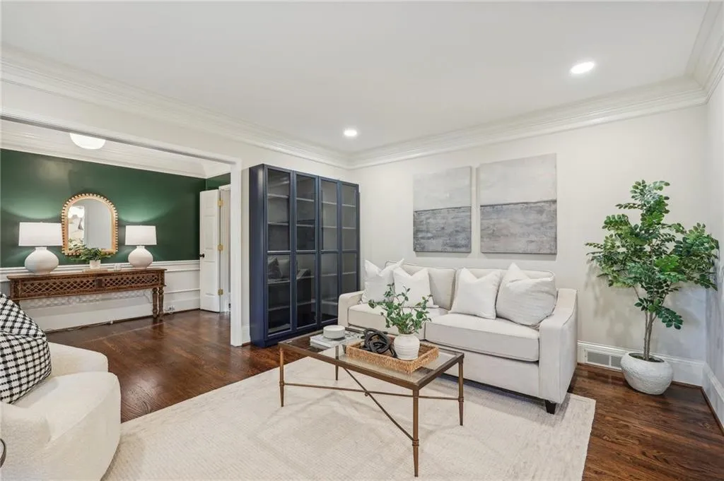 7380 Stoneykirk Close, Atlanta, Georgia 30350, 5 Bedrooms Bedrooms, ,3 BathroomsBathrooms,Residential,Sold,7380 Stoneykirk Close,7467448