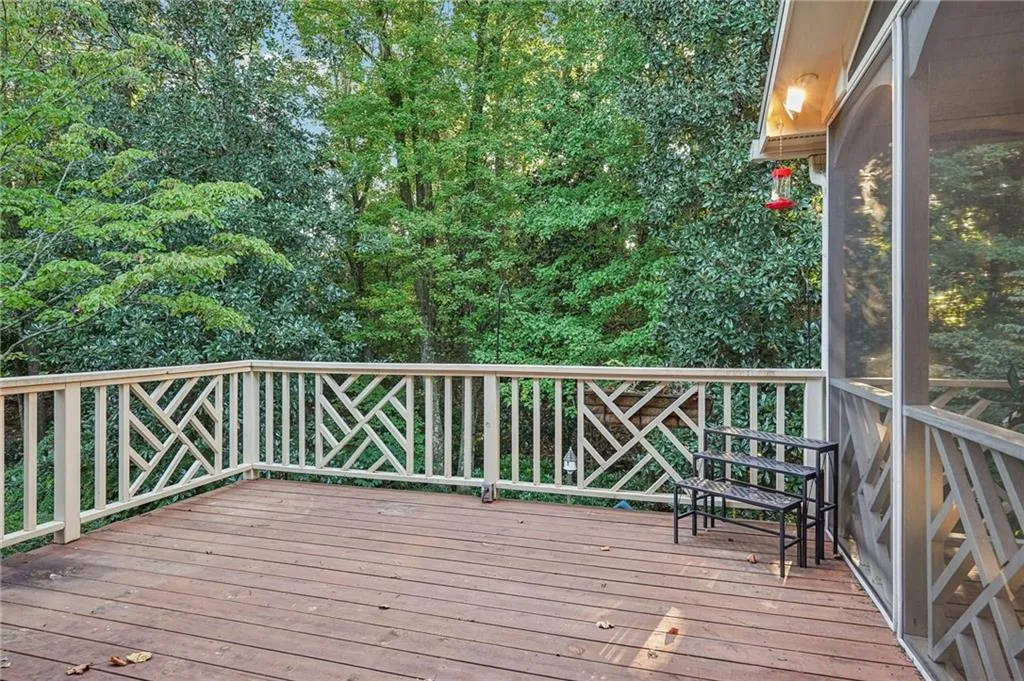 7380 Stoneykirk Close, Atlanta, Georgia 30350, 5 Bedrooms Bedrooms, ,3 BathroomsBathrooms,Residential,Sold,7380 Stoneykirk Close,7467448