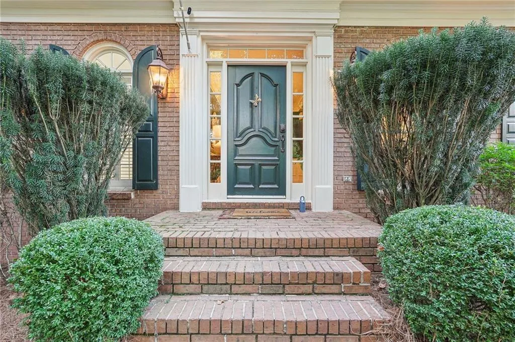 7380 Stoneykirk Close, Atlanta, Georgia 30350, 5 Bedrooms Bedrooms, ,3 BathroomsBathrooms,Residential,Sold,7380 Stoneykirk Close,7467448