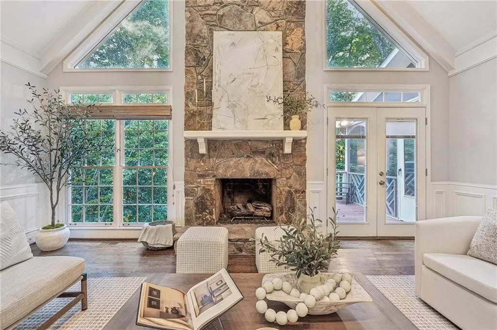 7380 Stoneykirk Close, Atlanta, Georgia 30350, 5 Bedrooms Bedrooms, ,3 BathroomsBathrooms,Residential,Sold,7380 Stoneykirk Close,7467448