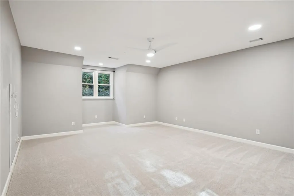 7380 Stoneykirk Close, Atlanta, Georgia 30350, 5 Bedrooms Bedrooms, ,3 BathroomsBathrooms,Residential,Sold,7380 Stoneykirk Close,7467448