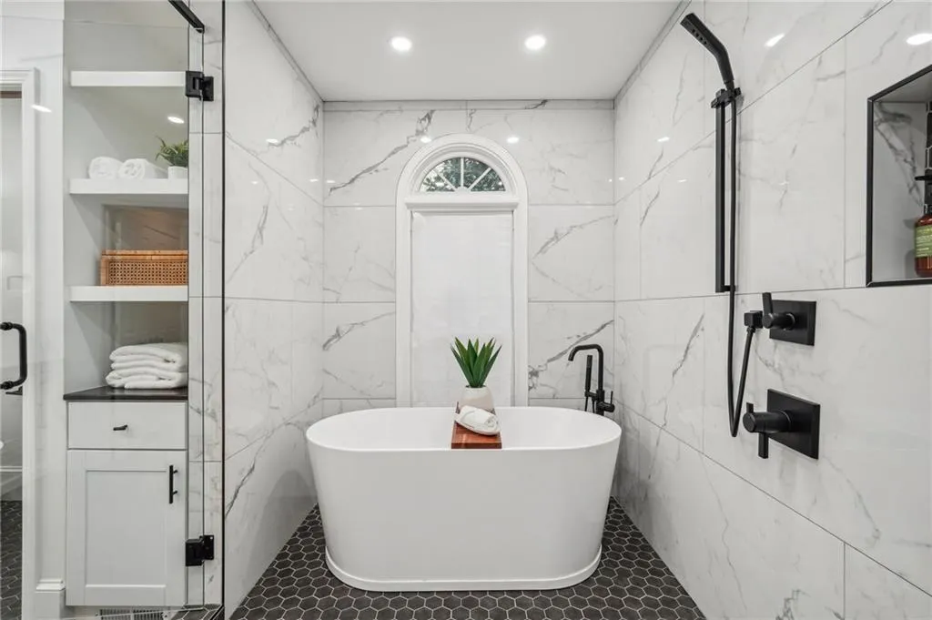 7380 Stoneykirk Close, Atlanta, Georgia 30350, 5 Bedrooms Bedrooms, ,3 BathroomsBathrooms,Residential,Sold,7380 Stoneykirk Close,7467448