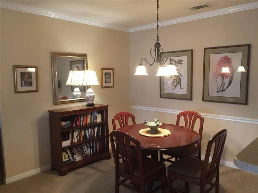 704 Barrington Hills Drive, Sandy Springs, Georgia 30350, 2 Bedrooms Bedrooms, ,2 BathroomsBathrooms,Residential,Sold,704 Barrington Hills Drive,6126610