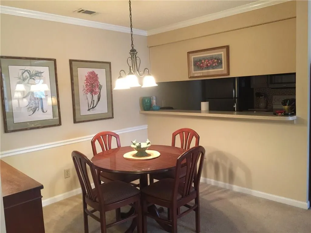 704 Barrington Hills Drive, Sandy Springs, Georgia 30350, 2 Bedrooms Bedrooms, ,2 BathroomsBathrooms,Residential,Sold,704 Barrington Hills Drive,6126610