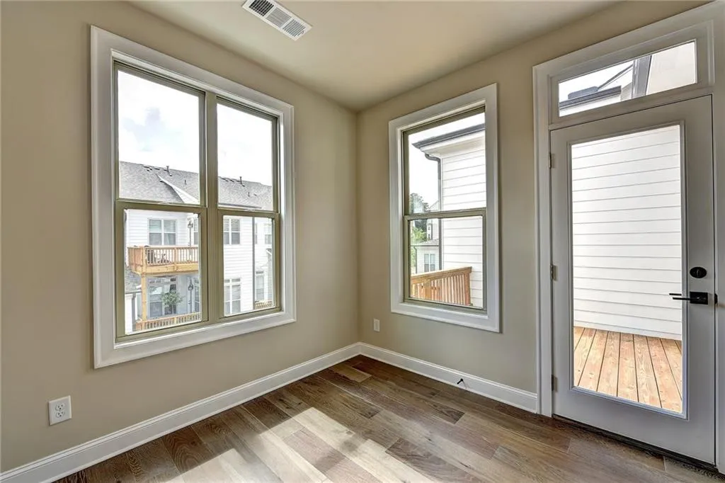 4355 Parkside Place, Atlanta, Georgia 30342, 3 Bedrooms Bedrooms, ,3 BathroomsBathrooms,Residential,Sold,4355 Parkside Place,6084362