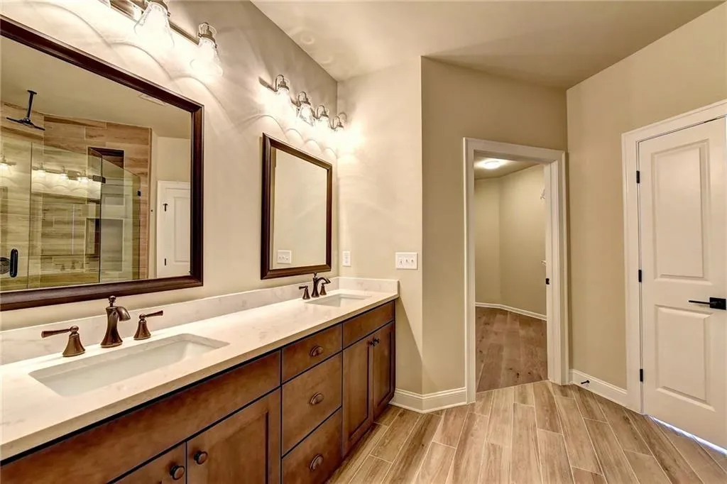 4355 Parkside Place, Atlanta, Georgia 30342, 3 Bedrooms Bedrooms, ,3 BathroomsBathrooms,Residential,Sold,4355 Parkside Place,6084362