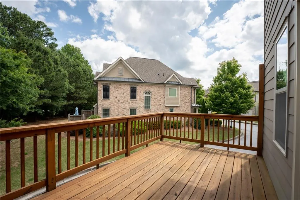 7490 Glisten Avenue, Sandy Springs, Georgia 30328, 3 Bedrooms Bedrooms, ,3 BathroomsBathrooms,Residential,Sold,7490 Glisten Avenue,7228631