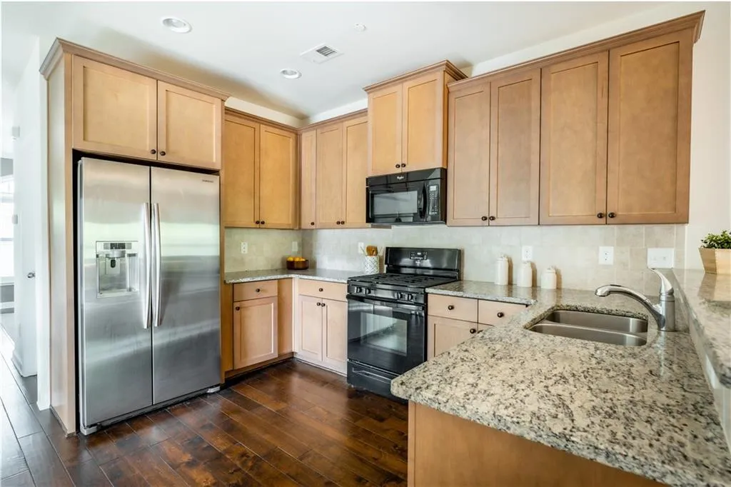 7490 Glisten Avenue, Sandy Springs, Georgia 30328, 3 Bedrooms Bedrooms, ,3 BathroomsBathrooms,Residential,Sold,7490 Glisten Avenue,7228631