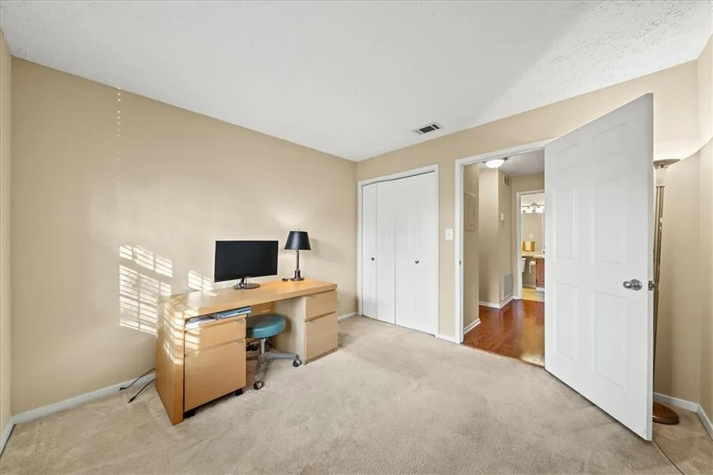 6816 Glenridge Drive Unit F, Atlanta, Georgia 30328, 2 Bedrooms Bedrooms, ,2 BathroomsBathrooms,Residential,Sold,6816 Glenridge Drive Unit F,7480042 6816 Glenridge Drive Unit F, Atlanta, Georgia 30328, 2 Bedrooms Bedrooms, ,2 BathroomsBathrooms,Residential,Sold,6816 Glenridge Drive Unit F,7480042