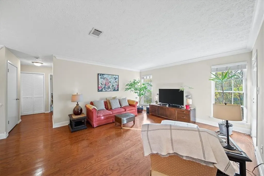 6816 Glenridge Drive Unit F, Atlanta, Georgia 30328, 2 Bedrooms Bedrooms, ,2 BathroomsBathrooms,Residential,Sold,6816 Glenridge Drive Unit F,7480042 6816 Glenridge Drive Unit F, Atlanta, Georgia 30328, 2 Bedrooms Bedrooms, ,2 BathroomsBathrooms,Residential,Sold,6816 Glenridge Drive Unit F,7480042