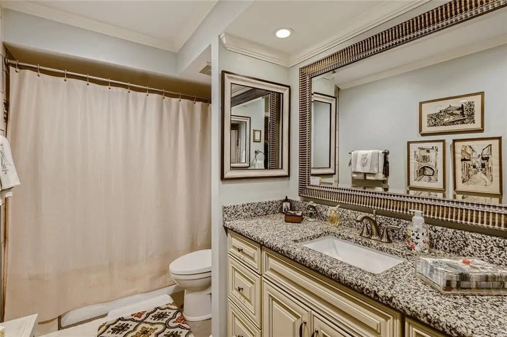 7090 Glenridge Drive, Atlanta, Georgia 30328, 4 Bedrooms Bedrooms, ,3 BathroomsBathrooms,Residential,Sold,7090 Glenridge Drive,7061091