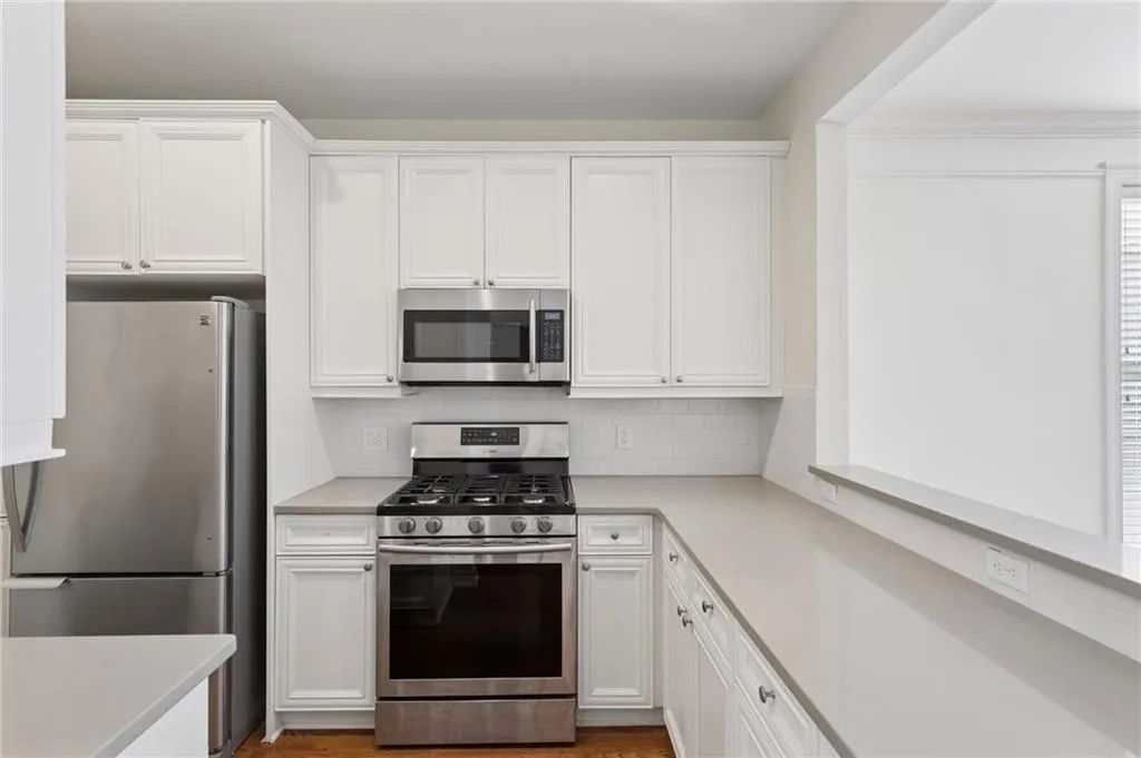 3101 Howell Mill Road Nw Unit 222, Atlanta, Georgia 30327, 1 Bedroom Bedrooms, 0 ,1 BathroomBathrooms,Residential,For Sale,3101 Howell Mill Road Nw Unit 222,7842194