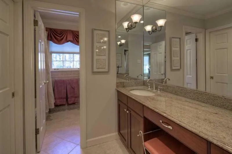 235 Forrest Lake Drive, Sandy Springs, Georgia 30327, 4 Bedrooms Bedrooms, ,3 BathroomsBathrooms,Residential,Sold,235 Forrest Lake Drive,4309590