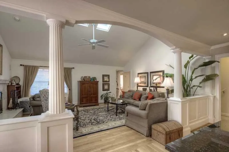 235 Forrest Lake Drive, Sandy Springs, Georgia 30327, 4 Bedrooms Bedrooms, ,3 BathroomsBathrooms,Residential,Sold,235 Forrest Lake Drive,4309590